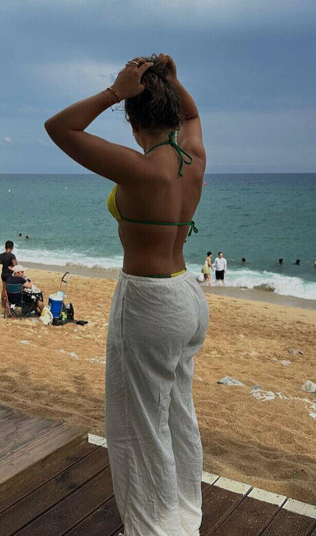 Olivia Alex star hd img