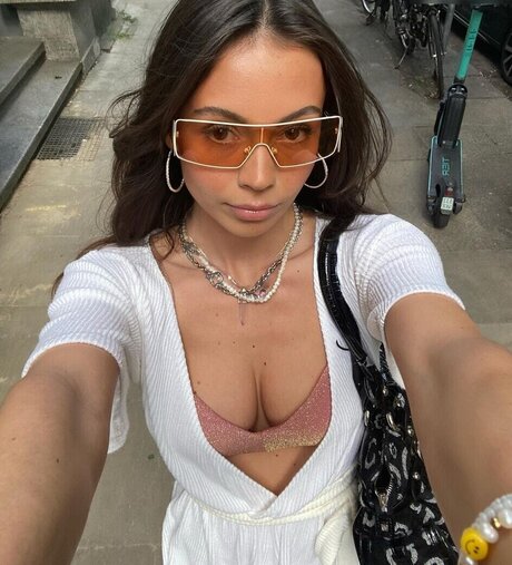 Celina Schacht nice model photo