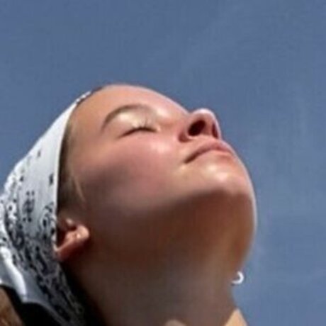 Alexis Dudley model free photos