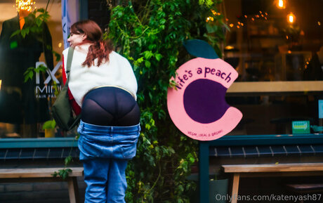 Kate Nash pornstar sex photo