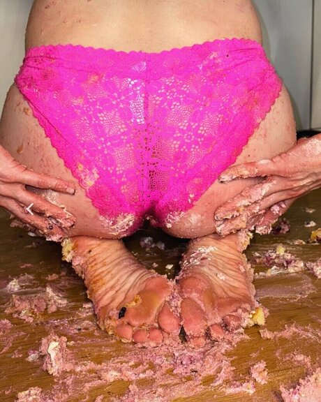 Kate Nash pretty model pic