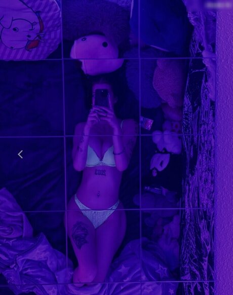 Blackhairedbanana pornstar high quality image