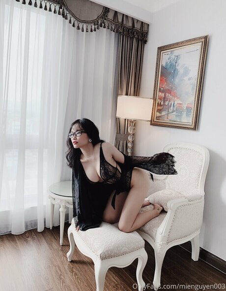 mie ngn3 pretty model images