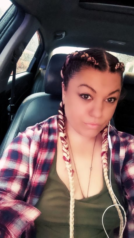 twink onlyfans top pic