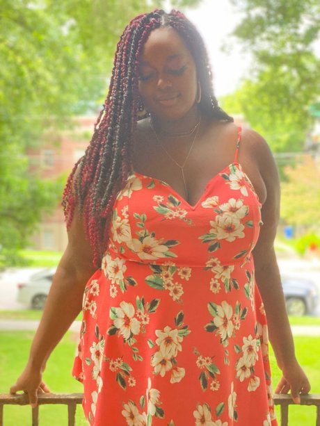 Laraina pornstar adult photo