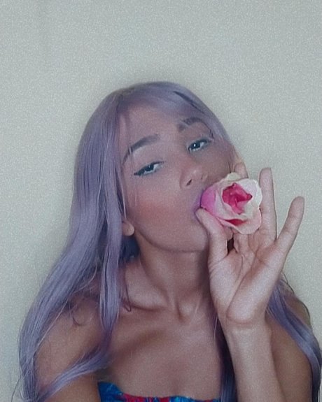 Lara Hurgles model best pic