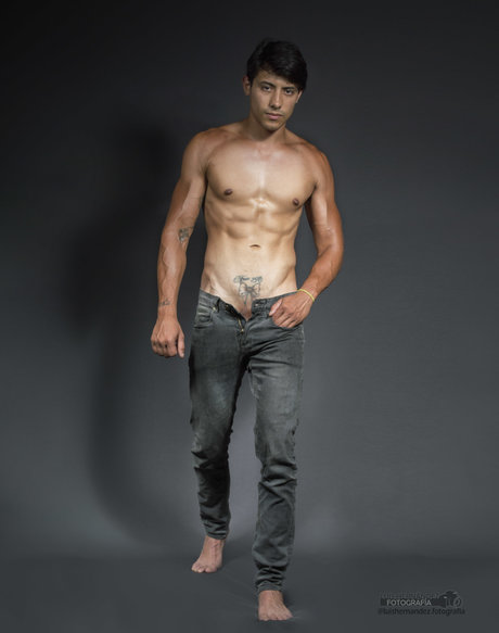 Landrito sexy pornstar img