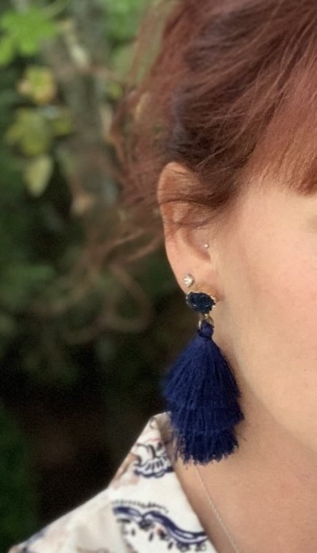 Lady EAResistible model best picture