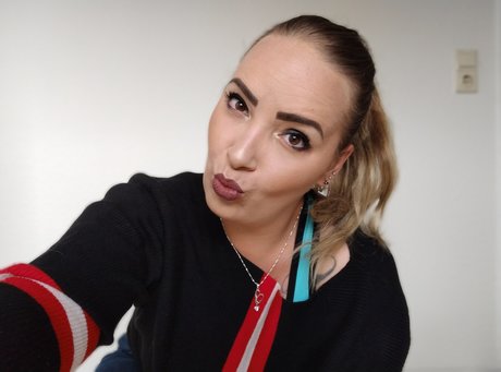 _Lady Elisabeth_ beautiful star galleries