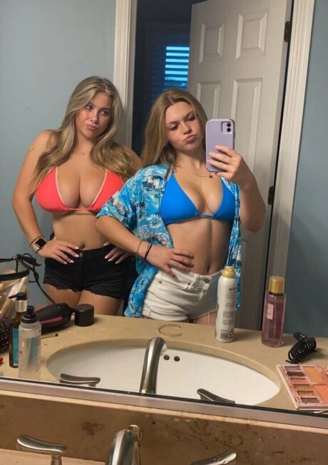 Jacklyn Roper star adult pics