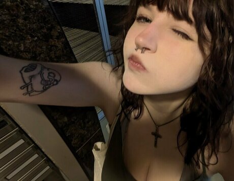 mylittlerobin pornstar high quality images