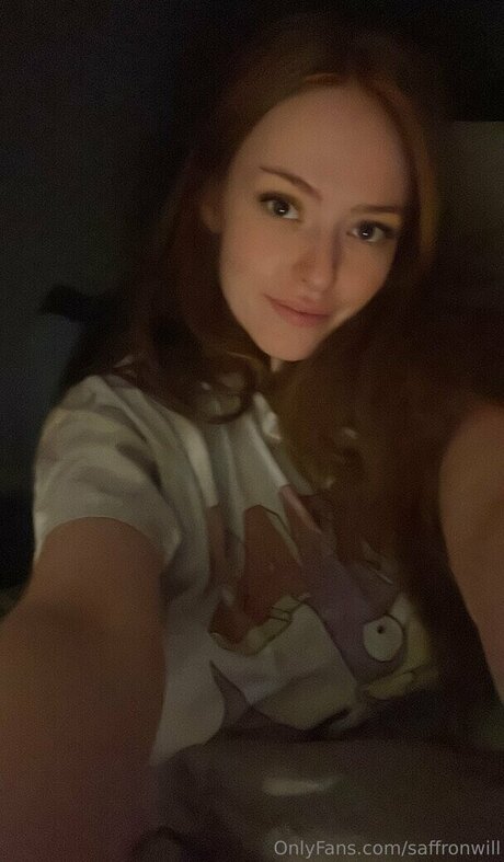 Saffronwill model top photo