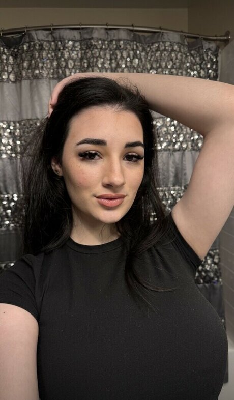 khloematta pornstar naked img