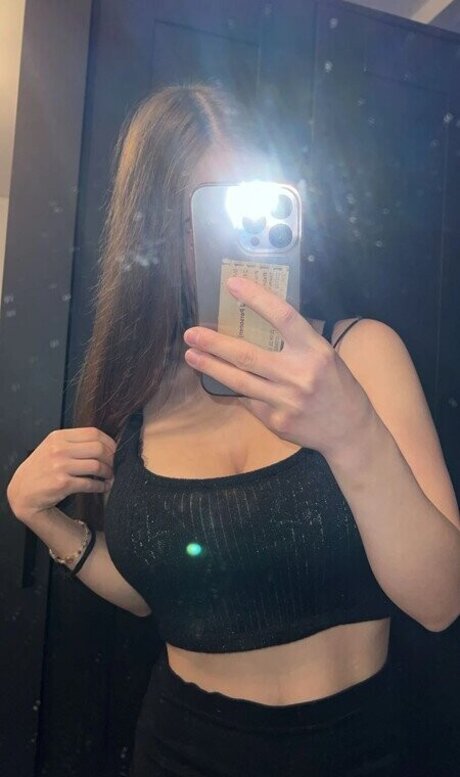 young girls onlyfans hd images