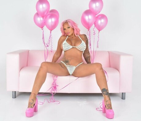 Camilla Jayne high quality pornstar pic