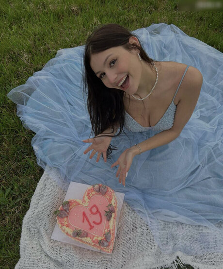 Videozeugs star hot images