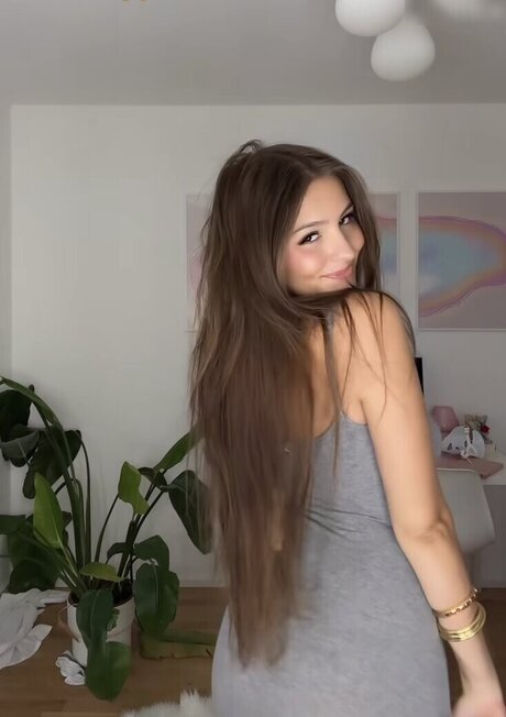 Videozeugs model pornographic img