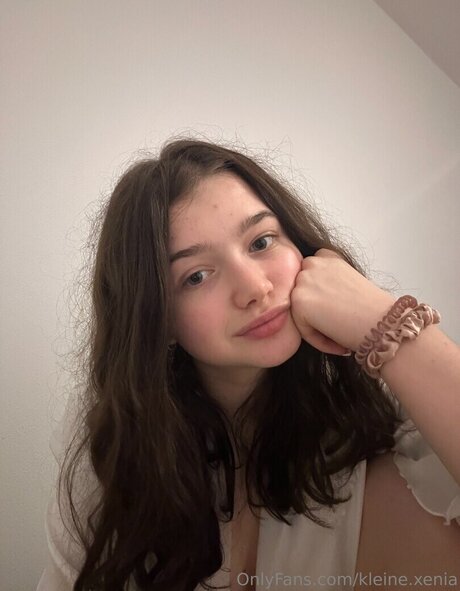 Mal Hol i ka star pretty galleries