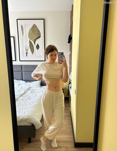 Mal Hol i ka sex pornstar gallery