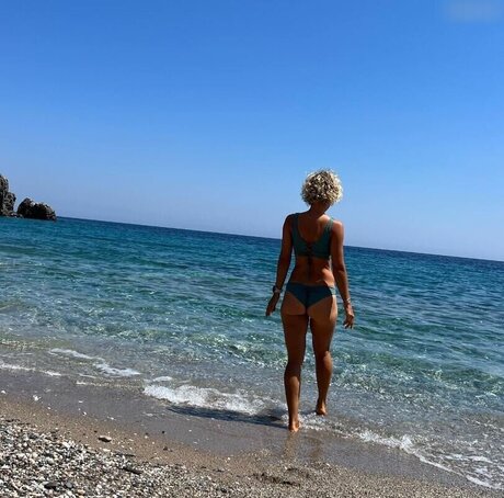 Annika Zimmermann pornstar naked picture