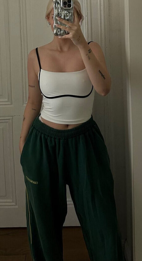 blonde shemale onlyfans sexy naked img