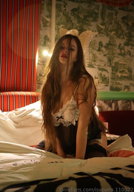 Isabella 110022 best model image