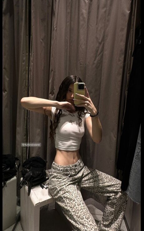 Kathiischr pornstar hd img