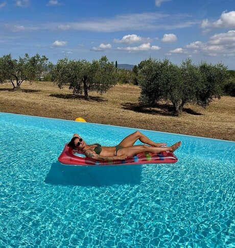 DFB Damen adult star photo