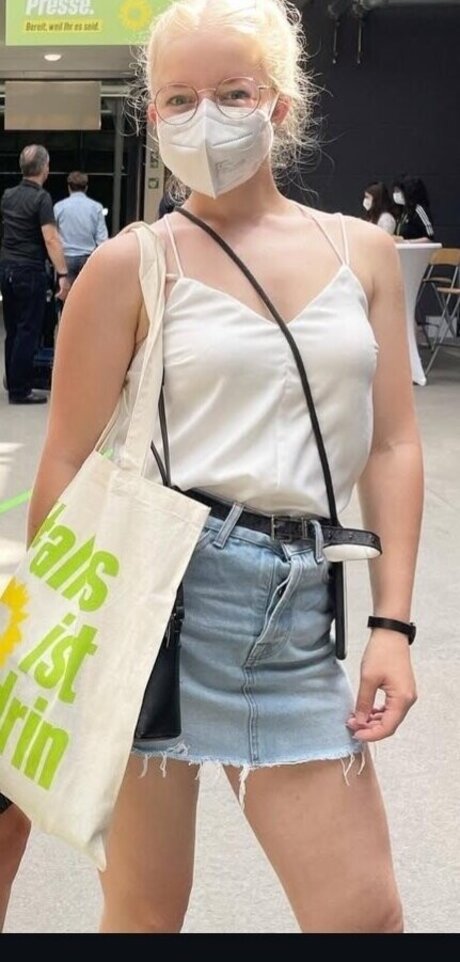 Jette Nietzard star sex img