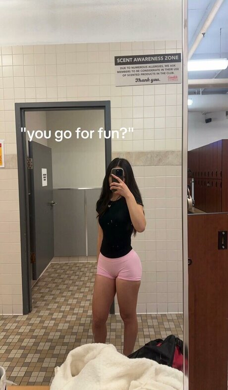 claragsule nudes actress image