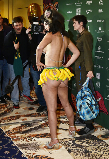 Micaela Sch fer perfect actress pics