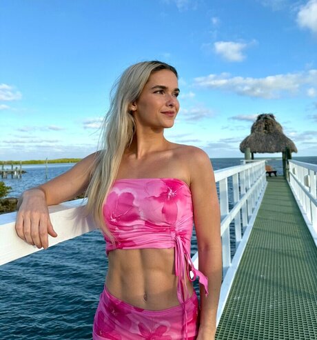 Karyn Best star art archive