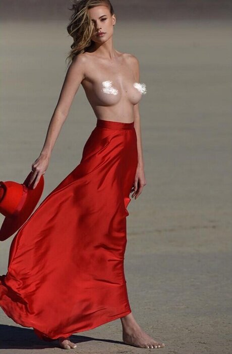 Emily Bishop free star images