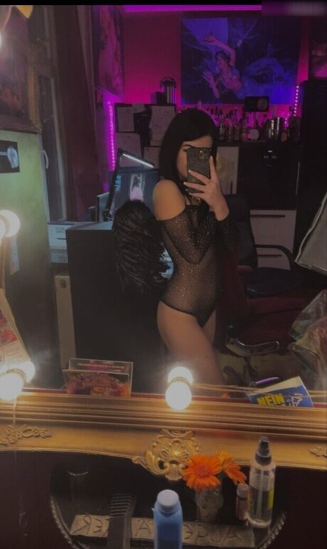 Luanas Secret high quality actress galleries