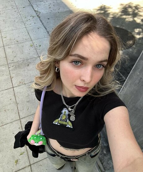 Meg Mills free star gallery