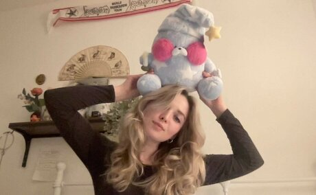 Meg Mills star hd images