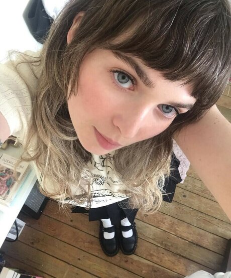 Meg Mills star pornographic pictures