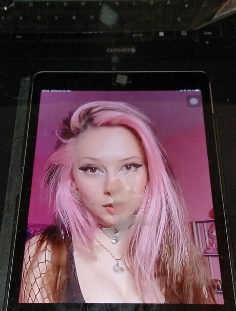 Cum Tributes pornstar naked image