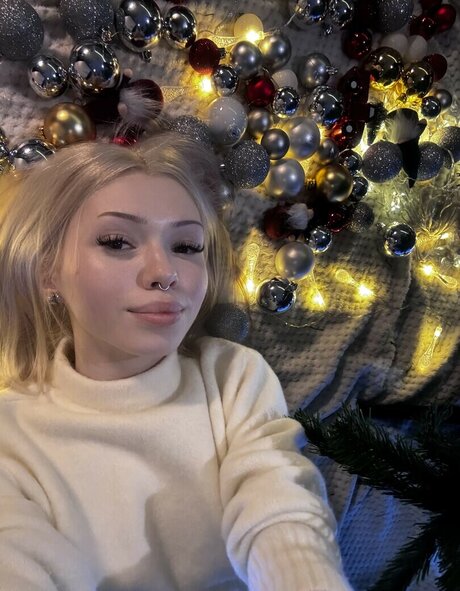 Mia bluebird star exclusive pics