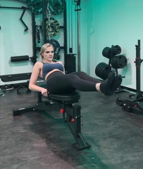 Colaway sex star img