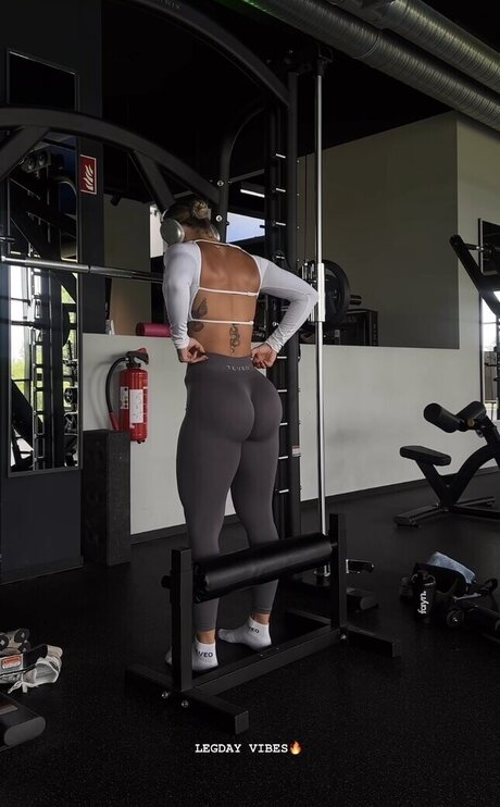 arab pawg onlyfans sexy pictures