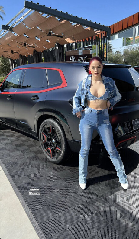 Badm mzjay best model pic