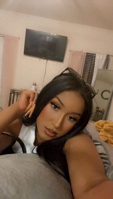 lulh0neydip model perfect photo