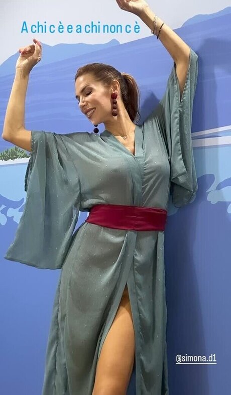 Veronica Maya free star img