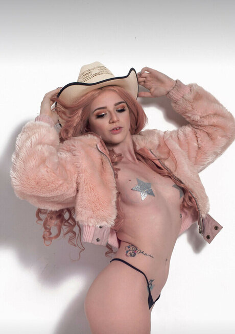 Meddlingpixie sexy star photo