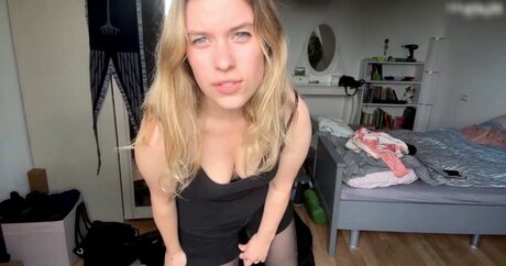 FormulaLena nudes model archive