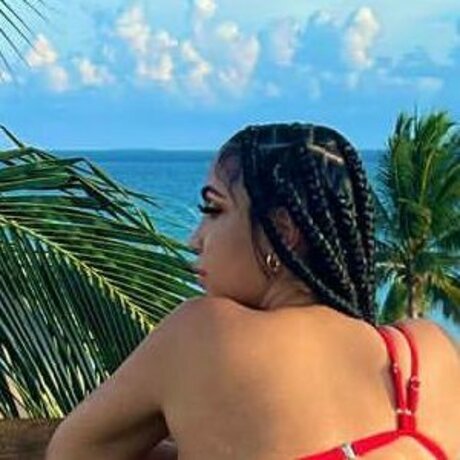 Queen Naija sexy actress photos