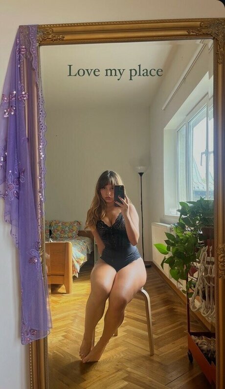 Anda Tohatan xxx actress pictures