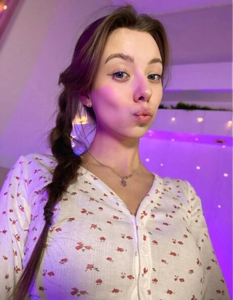 Goldy Grace_ pornstar naked photo