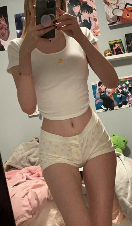 QoR Saige sexy model images